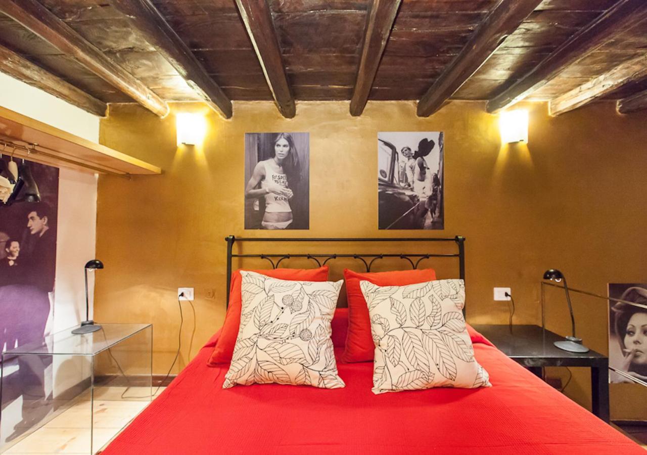 Independent In Trevi Fountain - Spain Square 罗马 外观 照片