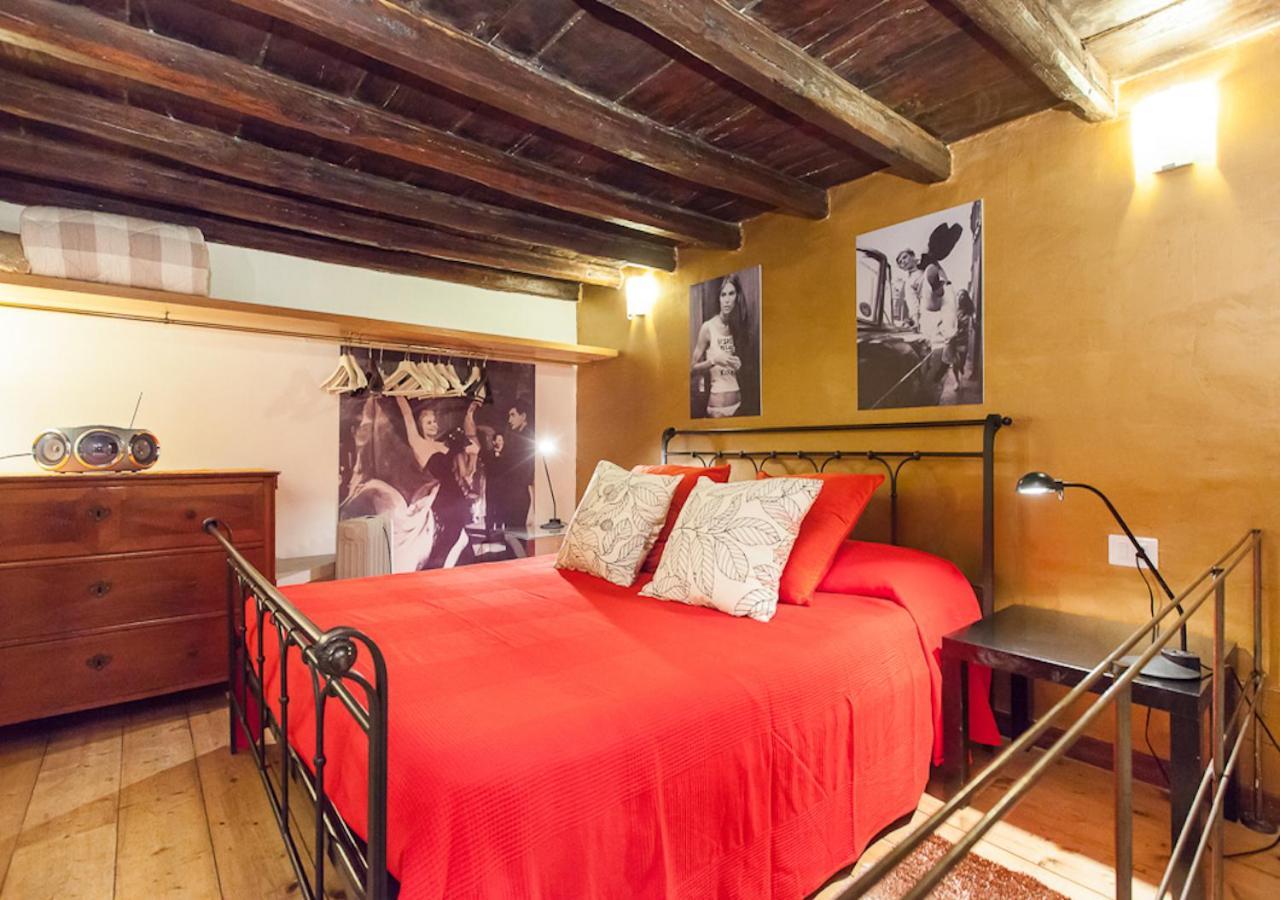 Independent In Trevi Fountain - Spain Square 罗马 外观 照片